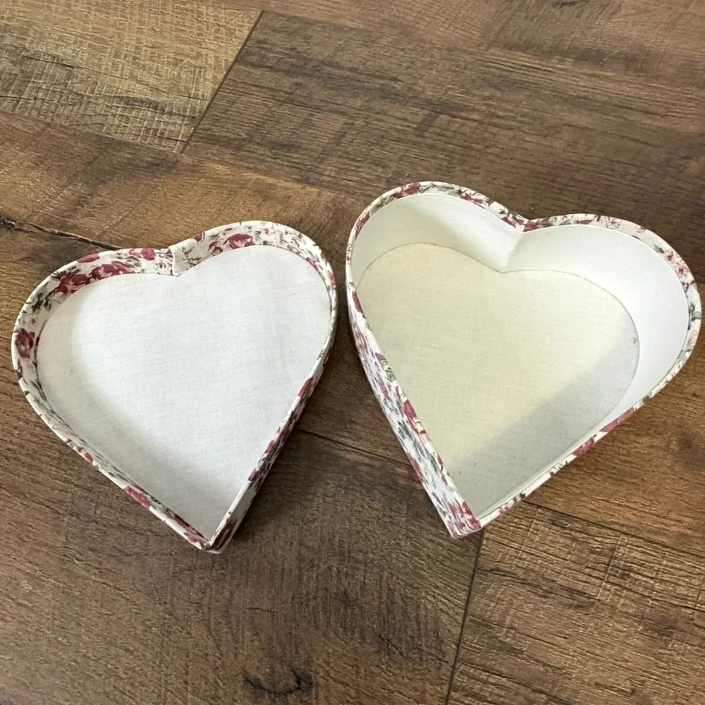 Heart Shaped Box in Rose Print Fabric Decorative Trinket‎ Box